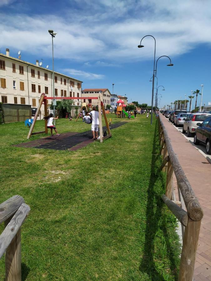 Apartmán Ad Un Passo Dal Mare Porto SantʼElpidio Exteriér fotografie